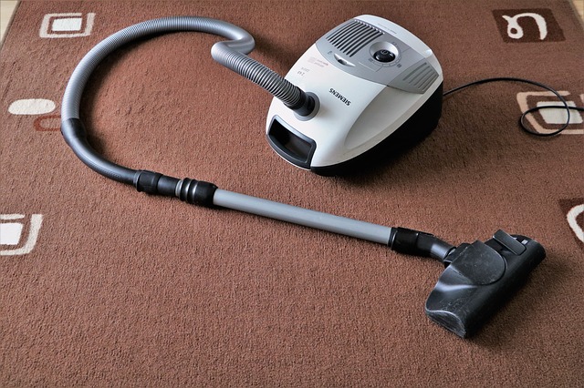 vacuum-cleaner